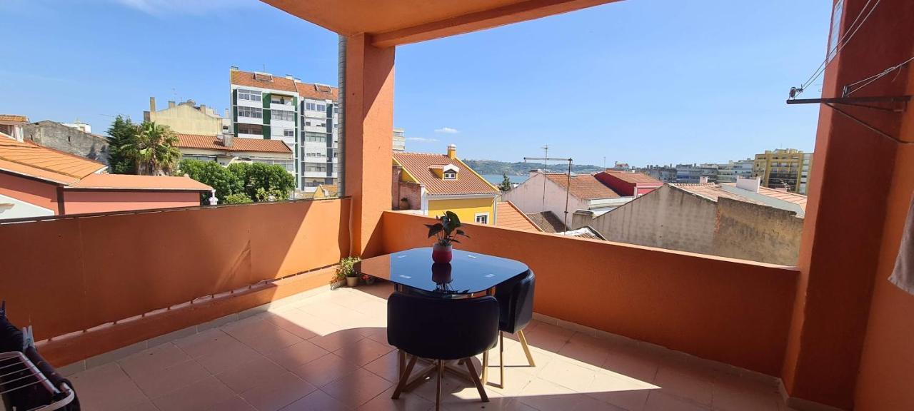 Ferienwohnung Relax In Lisbon For 4 People With Terrace And Parking Exterior foto